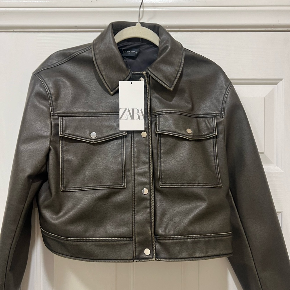 ZARA faux leather jacket NEW, size M 
Black/brown